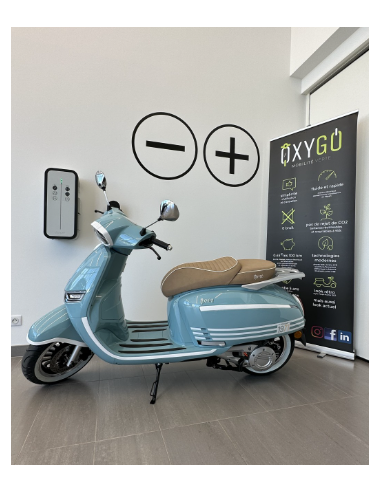 WINGO scooter 100 % electrique bleu ciel/ beige